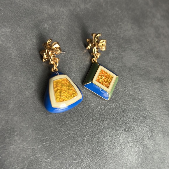 Tory Burch ROXANNE GEO DROP EARRING - Earrings 225$ - Picture 6 of 7